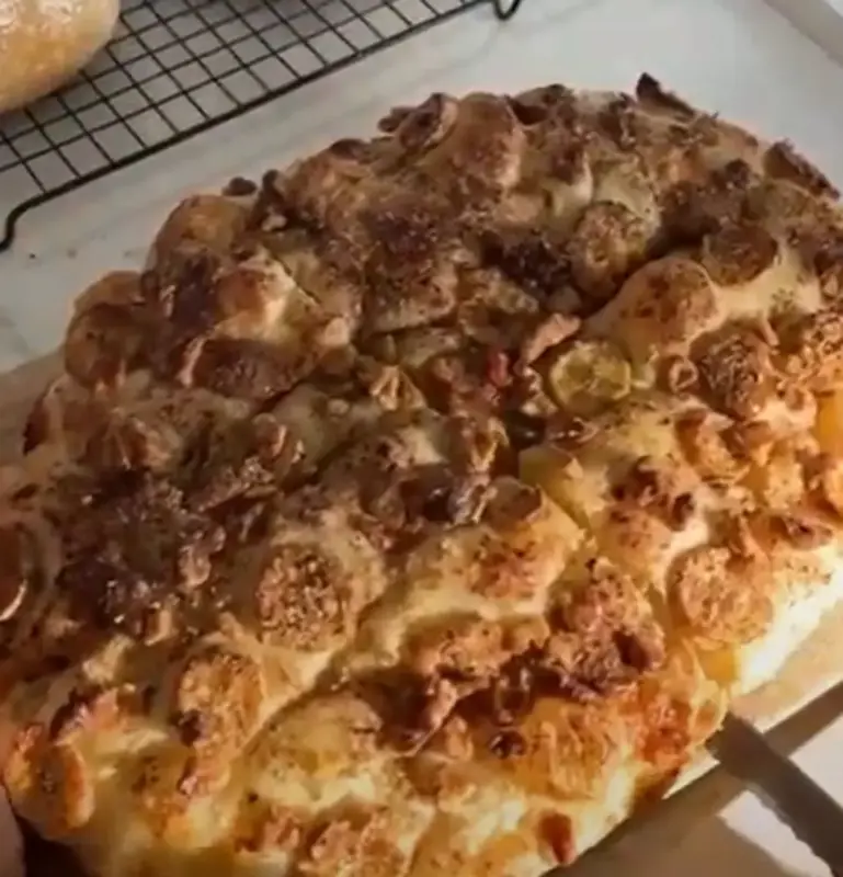 Focaccia doce média